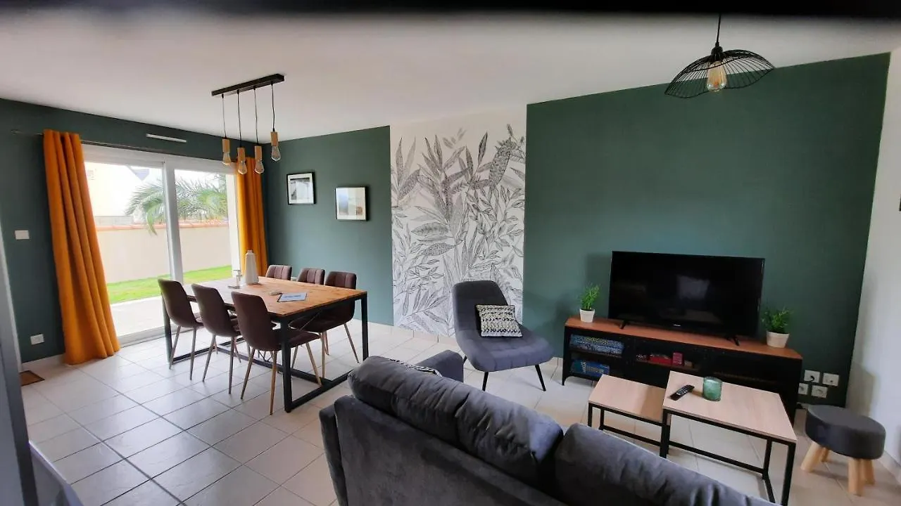 Holiday home Maison Bretagne Bord De Mer Villa Guisseny France